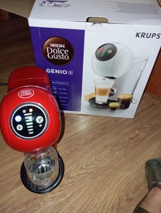 Cafetera Krups Dolce Gusto Genio S Roja