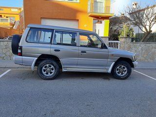 Mitsubishi V20 galloper  2001