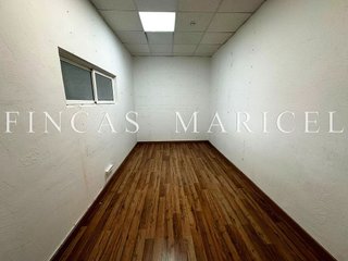 Local comercial en alquiler en Aiguadolç - Sant Sebastià en Sitges