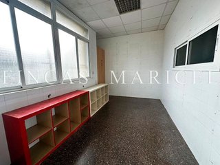 Local comercial en alquiler en Aiguadolç - Sant Sebastià en Sitges