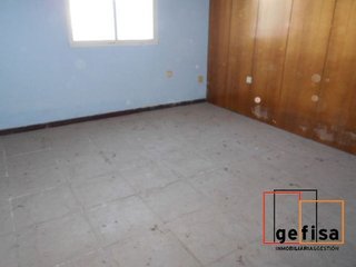Nave industrial en alquiler en Los Llanos - Av. de los Estudiantes en Valdepeñas