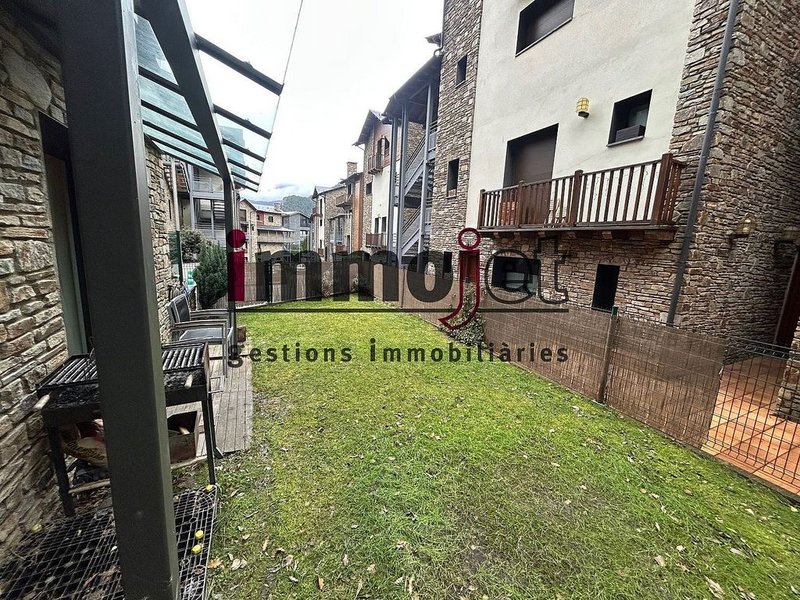 3-bedroom duplex for rent in Ordino · 25 of 60