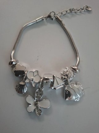 Pulsera de Acero con Abalorios