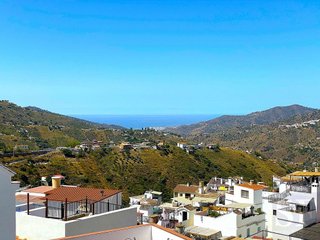 Casa adosada en venta en Cómpeta