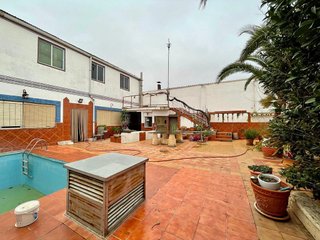 Casa en venta en Barrio de Cachiporro en Valdepeñas
