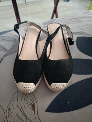 Sandalias negras tipo espadrille