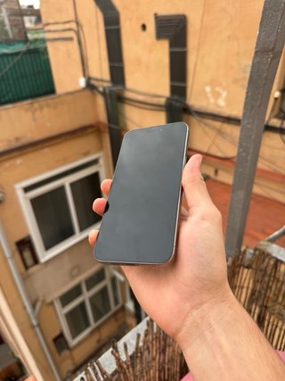 iPhone 15 Pro Max Impoluto