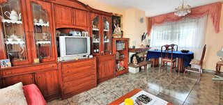 Casa adosada en venta en Madrigal de la Vera