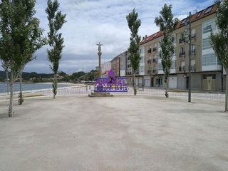 Local comercial en venta en Porto do Son