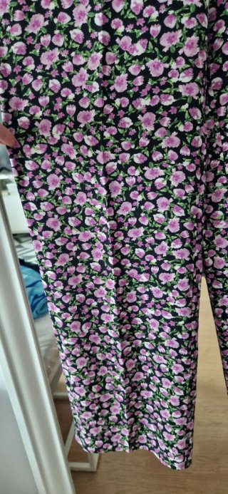 Pantalón con estampado floral