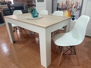 Mesa de Comedor y 4 Sillas Estilo Nórdico