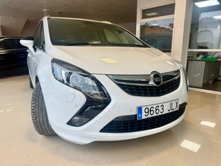 Opel Zafira Tourer 2016