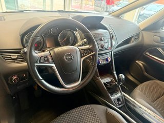 Opel Zafira Tourer 2016