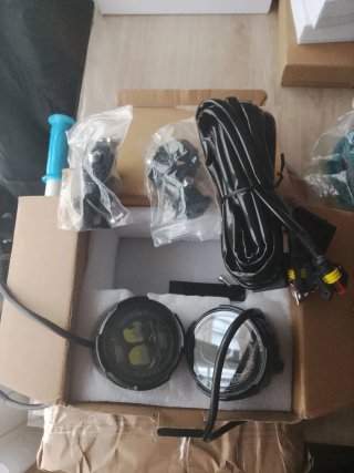 Faros LED Auxiliares con Soportes