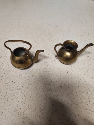 Set di 2 teiere in miniatura in ottone