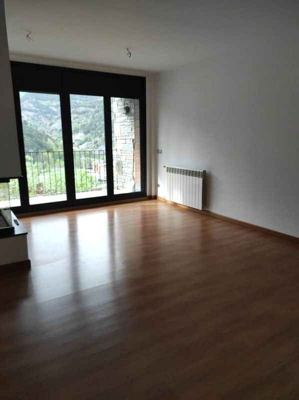 3-bedroom flat for rent in Ordino · 24 of 60