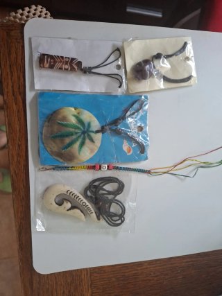 Set de 4 Colgantes Hippie y una pulsera