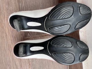 Zapatos Cole Haan Blancos Talla 37. Nike Lab.