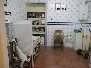 Casa adosada en venta en Zona Paseo de la Estación - Calle Cristo en Valdepeñas