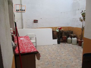 Casa adosada en venta en Zona Paseo de la Estación - Calle Cristo en Valdepeñas