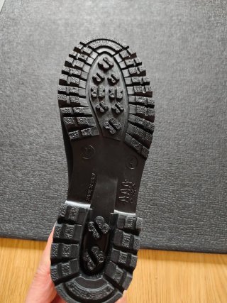 Botines de agua negros