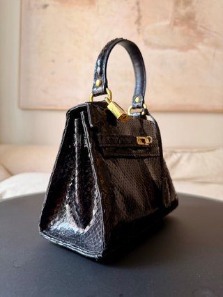 Bolso Tipo Kelly Serpiente Negro