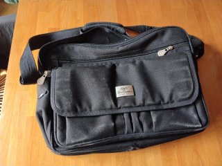 Bolso bandolera Star Dragon Negra