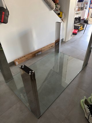 Mesa de centro cristal y metal