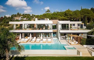 Chalet en alquiler en Los Naranjos en Marbella