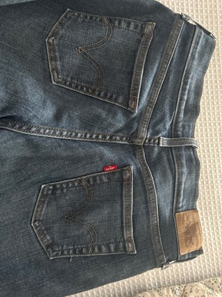 Pantalones Vaqueros Levi's mujer.modelo 515