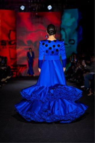 Traje de flamenca azul
