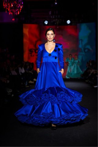 Traje de flamenca azul