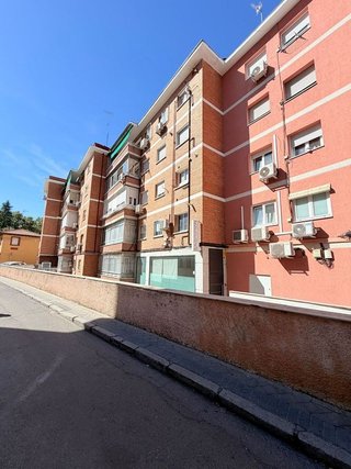Garaje en venta en Ciudad Universitaria en Madrid