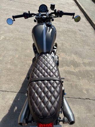 Triumph Bonneville Street Twin 2019