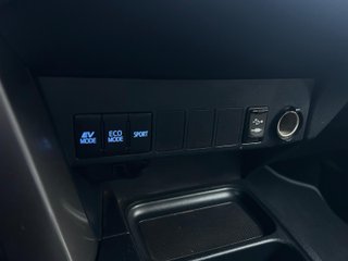 Toyota RAV4 Hibrido Automático