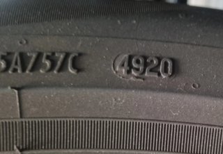 Neumáticos 255/45 R19 100V