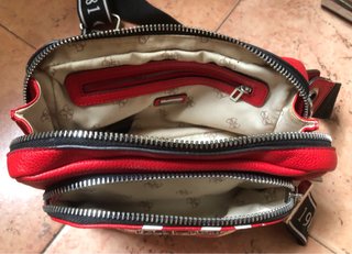 Bandolera Guess Roja