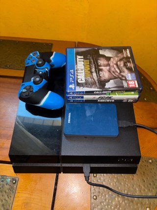 Consola PS4 + Mando + Juegos + Disco Duro