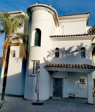 Chalet en alquiler en Paraíso - Atalaya- Benamara en Estepona