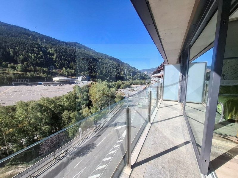 3-bedroom flat for rent in El Tarter, Canillo · 10 of 60