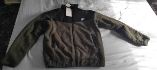 Chaqueta Nike verde oliva