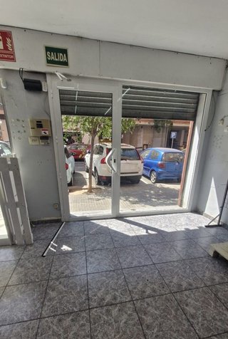 R-7940900 Venta Local Comercial en Sant Feliu