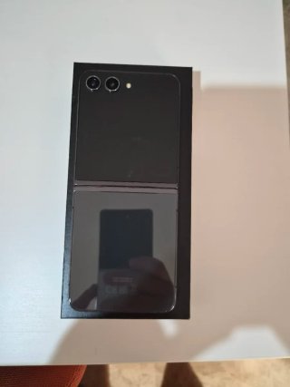 Samsung Galaxy Flip 5 512GB