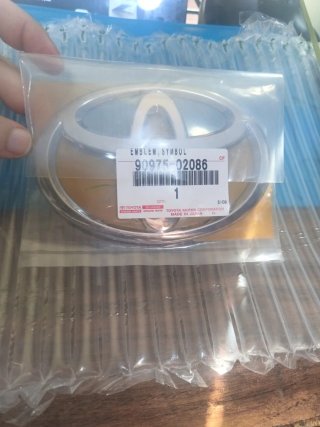 Emblema Toyota 90975-02086 Nuevo 14*9 Cms