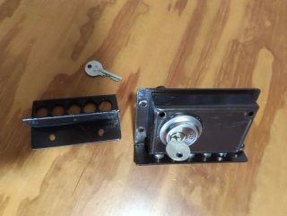 Cerradura de Seguridad Robusta