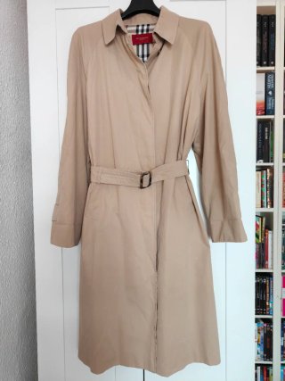 Gabardina Burberry Beige