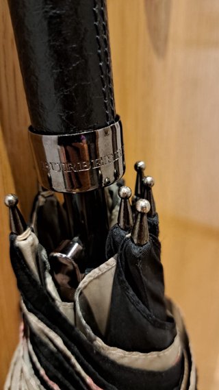 Paraguas Burberry Clásico