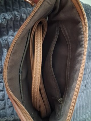 Bolso de mano beige y rosa