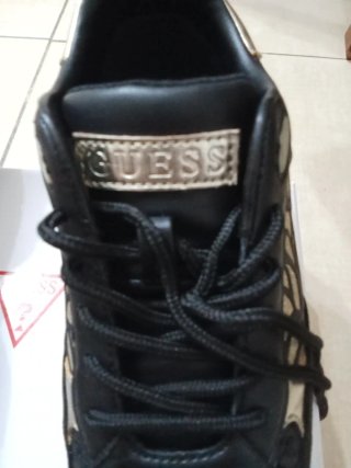 Guess Dreamon Donna Scarpe Donna Nero Oro