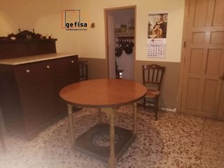 Casa adosada en venta en Centro en Valdepeñas